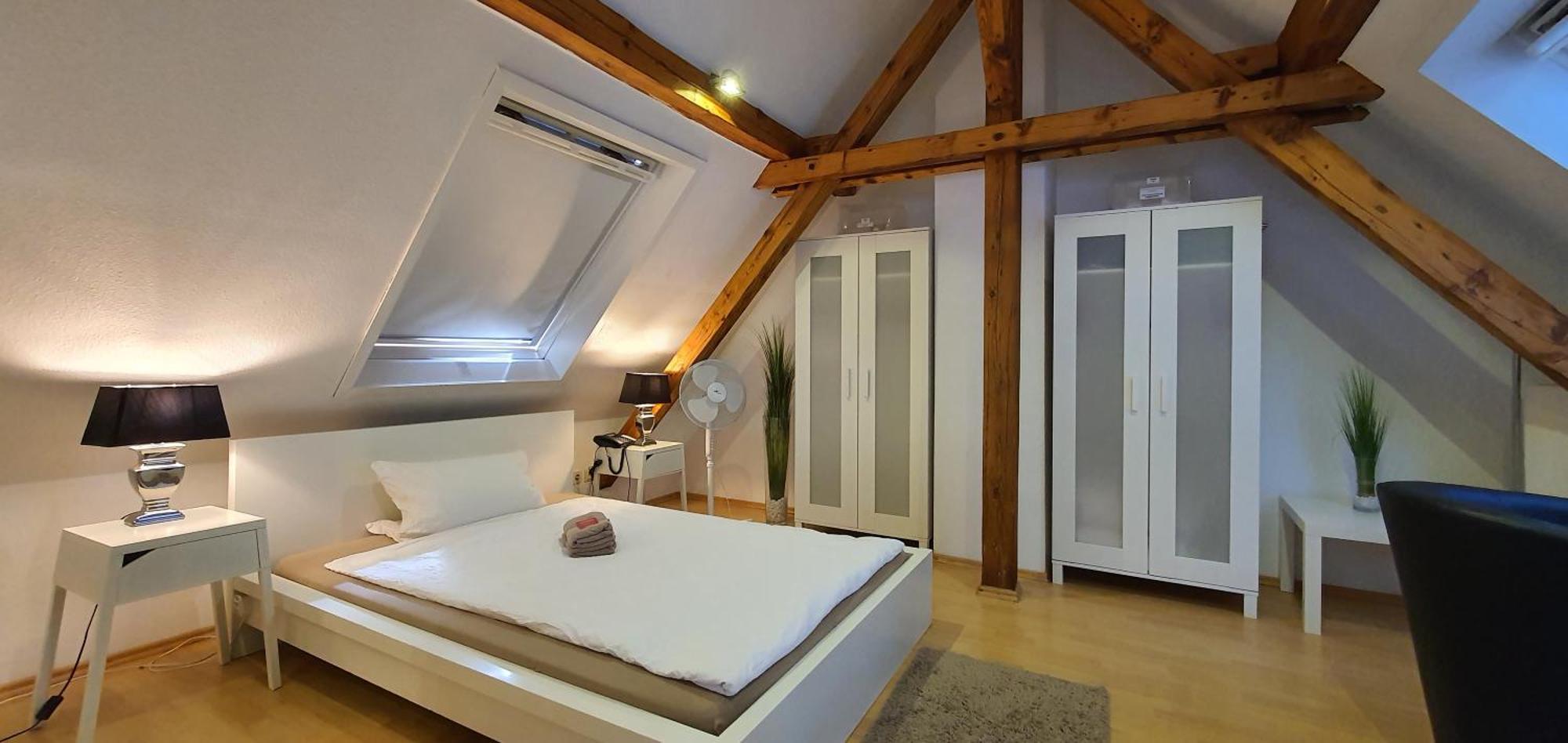 Colodging Mannheim - Private Rooms & Kitchen Exterior foto