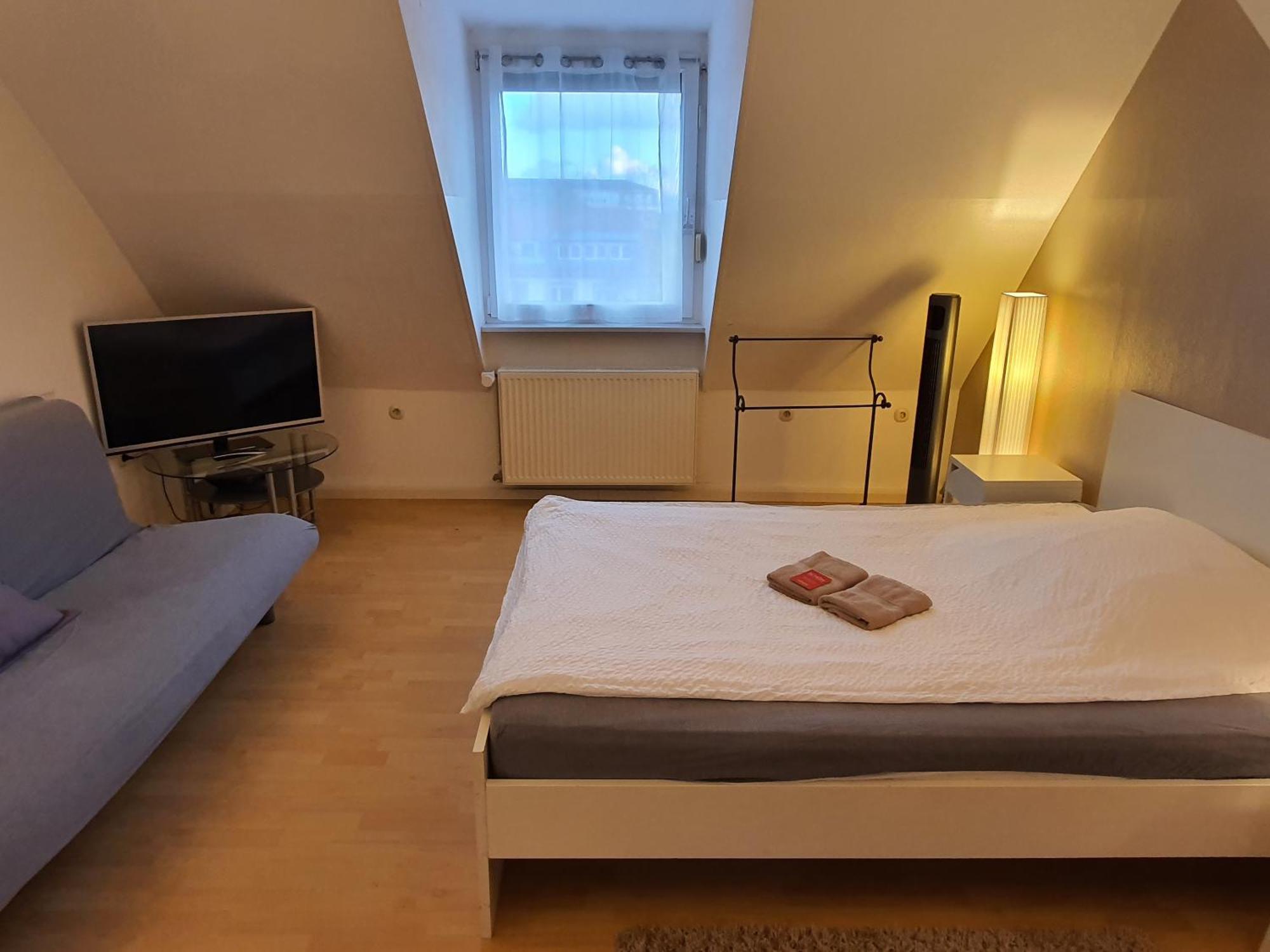 Colodging Mannheim - Private Rooms & Kitchen Exterior foto